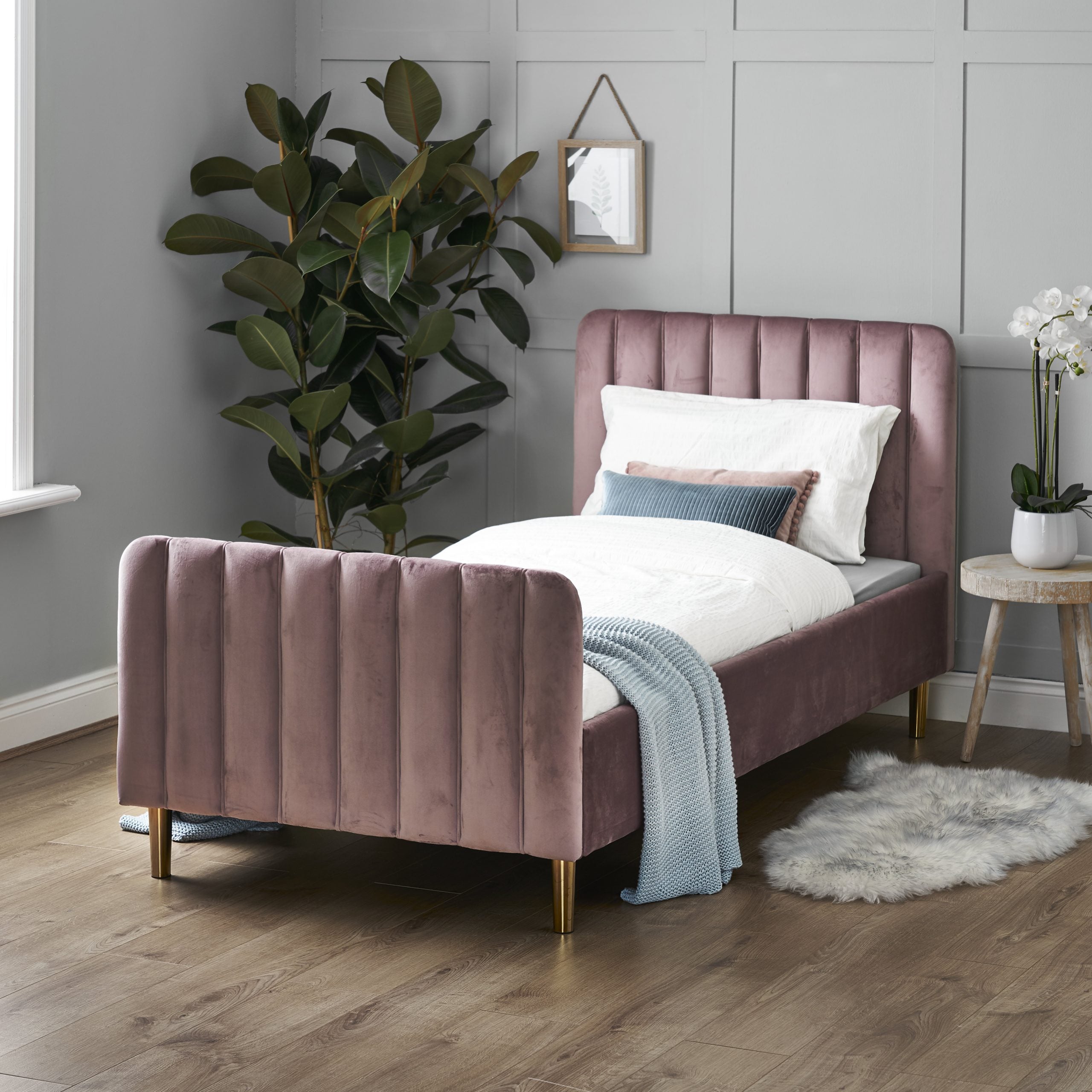Crushed velvet cot bed hot sale
