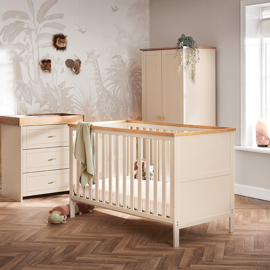 Evie Room Sets